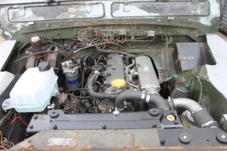 landy strip down 028.jpg